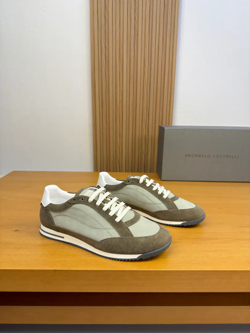 【 Brunello Cucinelli】Bruno.·Cuchnelli. High-end quality Original List·Leisure sports shoes Shoe.: Imports🔝Napa Skin., Skin of a sandy calf., Anti-feathers., Shoe tongue..Back up..Silk mark.logoTotem. Uchi.: Water-tied cow skin. Otsumi!: It's so light.TPR·Rubber. Double-coloured base Super-high-quality control.·- I'm doing a little work.: Highlight(High-end·- How expensive.·Slot) Size: 39-44（38, 45, 46, Make a reservation.)·BC0126