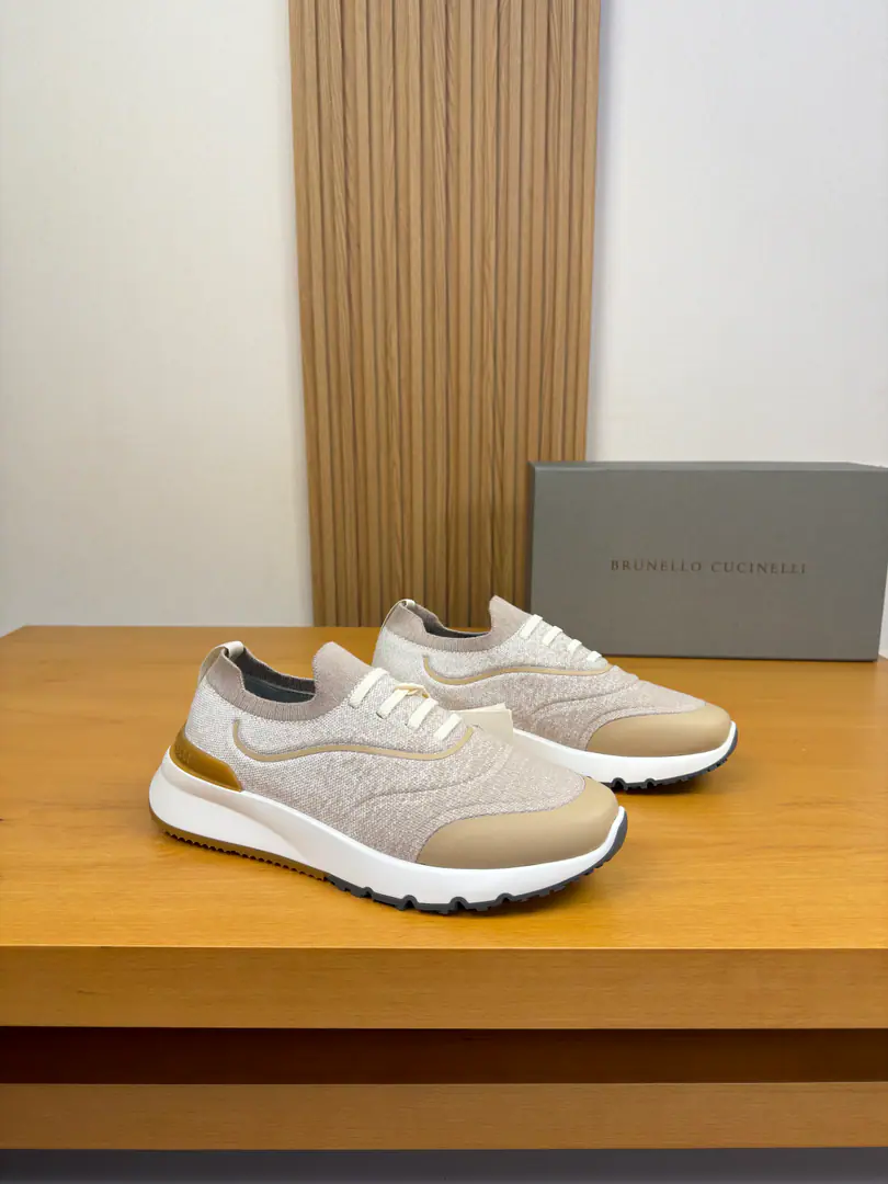 【 Brunello Cucinelli】Bruno.·Cuchnelli. High-end quality Original List·Leisure sports shoes Shoe.: Imports🔝Brands are flying.（Wire）Boobies..Air pressure Chou-wave trans-printing process, Back up..Brandweaves Uchi.: Water-tied cow skin., Skins of cattle with a foot-stamping. Otsumi!: It's so light.TPUBubbles·Rubber. Double-coloured base Super-high-quality control.·- I'm doing a little work.: Highlight(High-end·- How expensive.·Slot) Size: 39-44（38, 45, 46, 47Make a reservation.)·BC0356