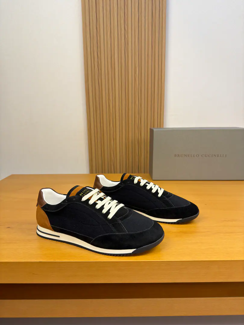 【 Brunello Cucinelli】Bruno.·Cuchnelli. High-end quality Original List·Leisure sports shoes Shoe.: Imports🔝Napa Skin., Anti-feathers., A wool cloth., Shoe tongue..Back up..Silk mark.logoTotem. Uchi.: Water-tied cow skin. Otsumi!: It's so light.TPR·Rubber. Double-coloured base Super-high-quality control.·- I'm doing a little work.: Highlight(High-end·- How expensive.·Slot) Size: 39-44（38, 45, 46, Make a reservation.)·BC0126