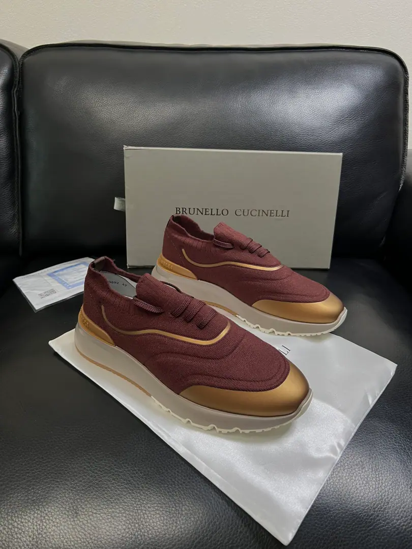 Brunello Cucinelli High Quality Top-level craft BC Synchronize original plant configuration, Italian imports of beef-coloured mats., High-quality complex assembly process, I'm comfortable with air. Shoes under the sole.: The original factory is super comfortable with the original base., The original factory and the single., Welcome to the comparison., Codes 39-44 (Make a reservation. 45 )
