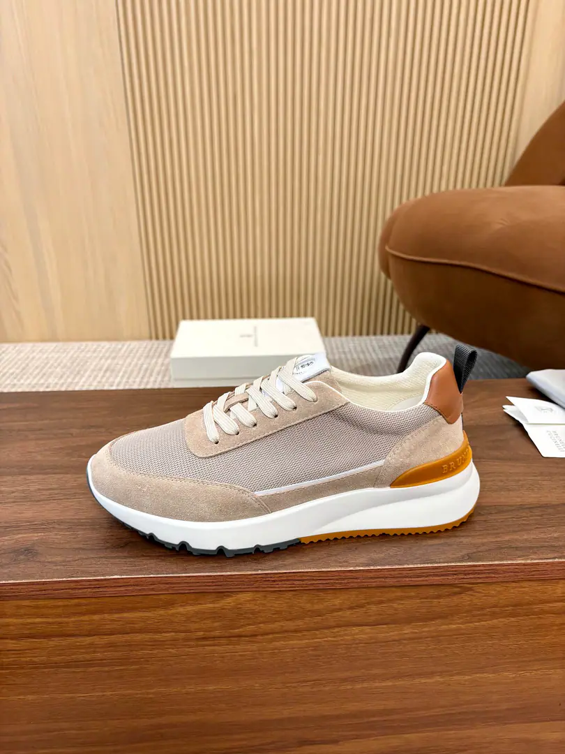 Plant Brunello Cucinell BCThe world's top luxury brand from Italy., It's called a low profile luxury. “King of the velvet.” and “The real luxury of the garment industry.”. This sectionBCThe men's shoes are more elaborate., Selecting from Materials, Colour Matching, The structure is impeccable.. The shoe fabric is nylon clothed with a flower-pumping process., Not easily deformed. With a high silk light moose. Inside is a white benzene for a cow.+Circle-based punch-hole design, I'm not bored with my feet., No coloring., No slides., Environmentally soundTPR+PUThe hysteria shed. ♪ The plentiful ♪ [John.][John.][John.][John.] Codes: 39-44（38/45/46Do it.）The transmission will blow.………[Blast.][Blast.][Blast.]