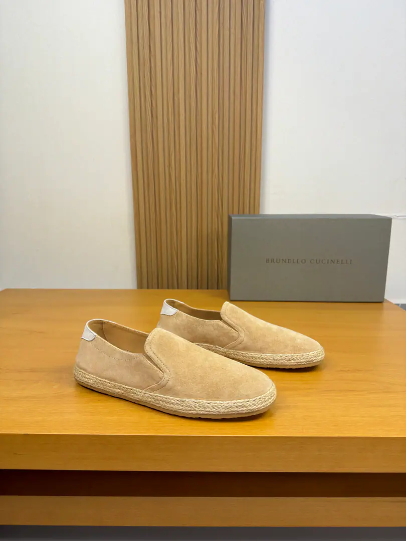 【 Brunello Cucinelli】Bruno.·Cuchnelli. High-end quality Original List·Leisure sports shoes Shoe.: Imports🔝High-swilight revelling cow skin., You're gonna get your feet off. Uchi.: Water-tied cow skin. Otsumi!: It's so light.TPR·Rubber.Weaving ropes around the perimeter. Combination to the base Super-high-quality control.·- I'm doing a little work.: Highlight(High-end·- How expensive.·Slot) Size: 39-44（38, 45, Make a reservation.)·BC0126