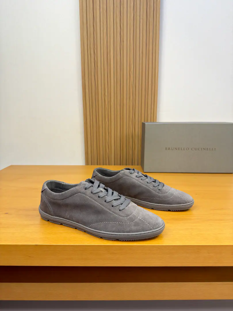 【 Brunello Cucinelli】Bruno.·Cuchnelli. High-end quality Original List·Leisure sports shoes Shoe.: Imports🔝Anti-feathers., Sew the shoe-car., Shoe tongue..Back up..Silk mark.logoTotem. Uchi.: Water-tied cow skin. Otsumi!: It's so light.TPR·Rubber. Form Super-high-quality control.·- I'm doing a little work.: Highlight(High-end·- How expensive.·Slot) Size: 39-44（38, 45, 46, Make a reservation.)·BC0126