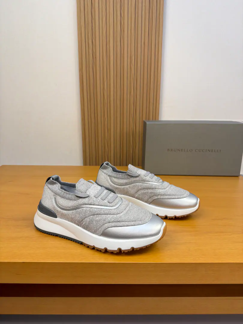 【 Brunello Cucinelli】Bruno.·Cuchnelli. High-end quality Original List·Leisure sports shoes Shoe.: Imports🔝Brands are flying.（Wire）Boobies..Air pressure Chou-wave trans-printing process, Back up..Brandweaves Uchi.: Water-tied cow skin., Skins of cattle with a foot-stamping. Otsumi!: It's so light.TPUBubbles·Rubber. Double-coloured base Super-high-quality control.·- I'm doing a little work.: Highlight(High-end·- How expensive.·Slot) Size: 39-44（38, 45, 46, Make a reservation.)·BC0126