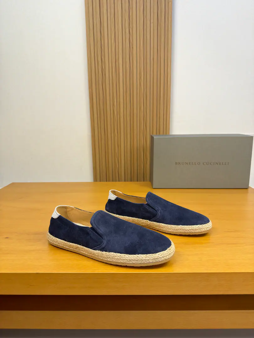 【 Brunello Cucinelli】Bruno.·Cuchnelli. High-end quality Original List·Leisure sports shoes Shoe.: Imports🔝High-swilight revelling cow skin., You're gonna get your feet off. Uchi.: Water-tied cow skin. Otsumi!: It's so light.TPR·Rubber.Weaving ropes around the perimeter. Combination to the base Super-high-quality control.·- I'm doing a little work.: Highlight(High-end·- How expensive.·Slot) Size: 39-44（38, 45, Make a reservation.)·BC0126