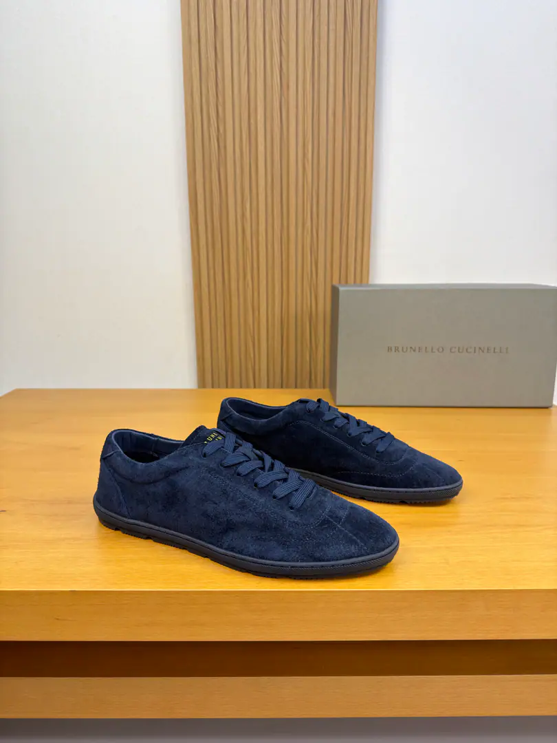 【 Brunello Cucinelli】Bruno.·Cuchnelli. High-end quality Original List·Leisure sports shoes Shoe.: Imports🔝Anti-feathers., Sew the shoe-car., Shoe tongue..Back up..Silk mark.logoTotem. Uchi.: Water-tied cow skin. Otsumi!: It's so light.TPR·Rubber. Form Super-high-quality control.·- I'm doing a little work.: Highlight(High-end·- How expensive.·Slot) Size: 39-44（38, 45, 46, Make a reservation.)·BC0126