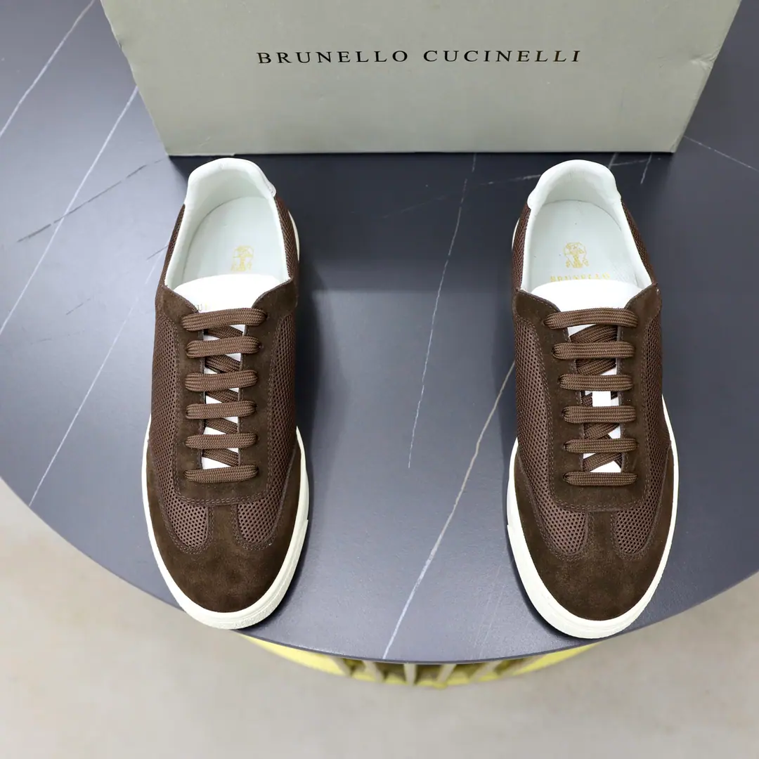 Get out of the factory. BCNew items for sale🆕Brunello CucinelliNew paragraph｜The fabric is connected with imported anti-veesel skin.｜Into the skin of the cow.｜Details of sutures in the same colour｜Lightly and softly, the natural rubber floors are soothing.｜Janey's shoes are a little bit of a heel.｜It's been a long time since I've had air.｜Summer is a very important thing to recommend. Size: 39-44（38.45.Do it.）
