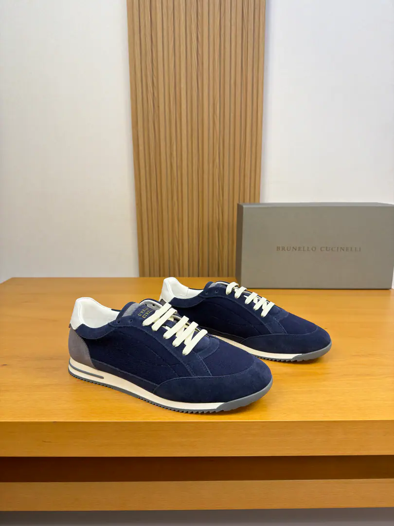 【 Brunello Cucinelli】Bruno.·Cuchnelli. High-end quality Original List·Leisure sports shoes Shoe.: Imports🔝Napa Skin., Anti-feathers., A wool cloth., Shoe tongue..Back up..Silk mark.logoTotem. Uchi.: Water-tied cow skin. Otsumi!: It's so light.TPR·Rubber. Double-coloured base Super-high-quality control.·- I'm doing a little work.: Highlight(High-end·- How expensive.·Slot) Size: 39-44（38, 45, 46, Make a reservation.)·BC0126