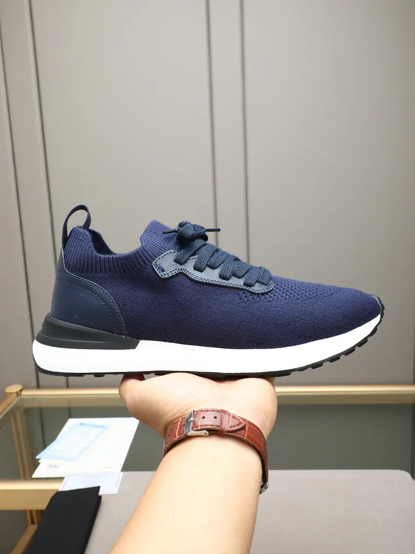 P Brunello Cucinelli（Brunero.·Cuchnelli.）Classic man knitting leisure sneakers., ♪ Be praised as“King of the velvet.”The luxury business shoes.. Use high-bullet knitting.+Head-story little cow skins., Socks, one pair of knitting shoes., It's got a nice ankle and a good air.. Shoes., We'll wait for the key to be used to strengthen the skin., Softness and durability.. The bubbles are so soft and soft., And it's very durable., The back heel is tied with a weasel twilight ring., Easy to wear.. Jane's band design, No extra groceries., Continue branding low-end luxury style. Leisure Business Recreation, It's a very simple style., Business commute, - I'm on a daily trip., A man with a fine hand in a light business.39-44(45Do it.)