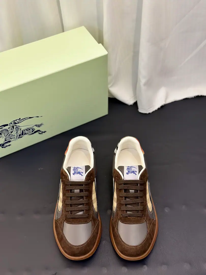 BurberryBobley's classic tats.｜Marker Vintage Gravity canvas.｜Combining with high-dense design ♪ Sneak the legs ♪｜The upper foot is light and not heavy. And it brings comfort to the feet. Size: 39-44（45.46.Do it.）