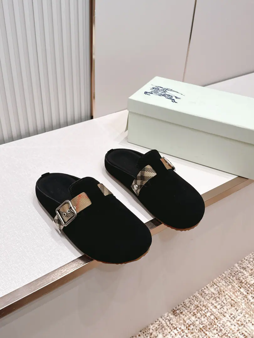 Top - Boboli.Burberry Classic stroke. Blast the street bracken slippers. It's made of soft anti-featur., It's a work of art in Italy.. I'm putting a lot of pressure on the grid., The soles of the pressurized shoes., It's a top-end logo.. & Make modifiable B Font-button Ring, A symbolic sand with decorated flowers. Burberry Gravity. Fabulous.: Counter-featur./Bullskins. Reeb.: In silk cow. Otsumi!: TPU Codes: Female size35/41（35, 41Custom） Men38/45（45Custom）