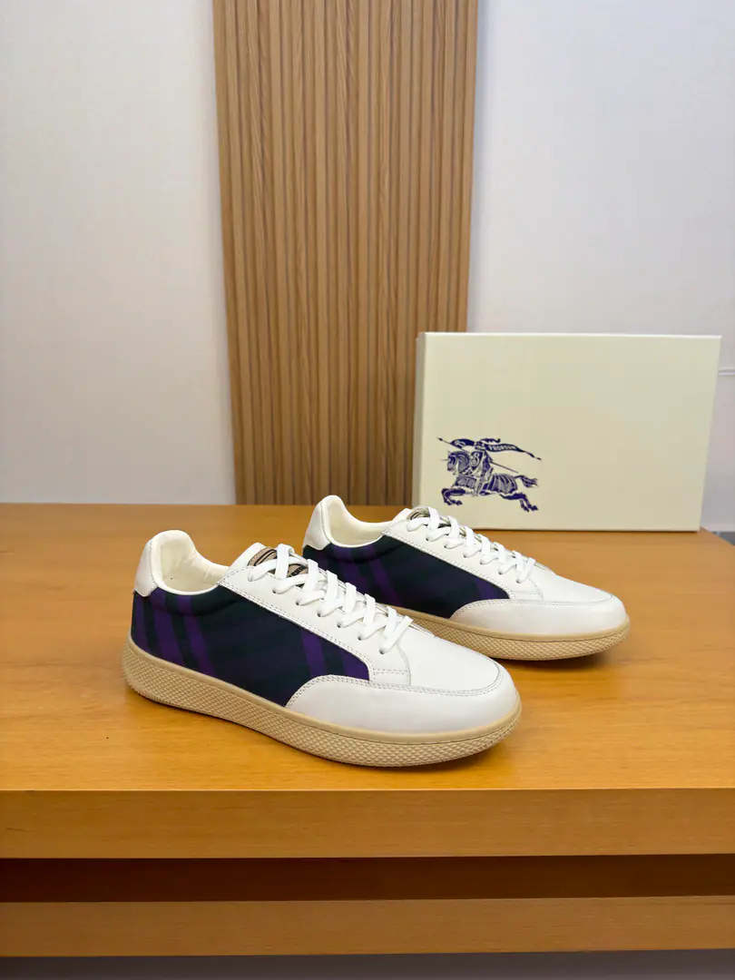 【 BURBERRY】- Boboli. High-end quality Original List·Leisure sports shoes Shoe.: Imports🔝Napa Skin., Brand totems., Shoe tongue..The brand of the car.logoCursor, Back up..Air pressure brand totem Uchi.: Water-tied cow skin. Otsumi!: It's so light.TPRRubber; Form Super-high-quality control.·- I'm doing a little work.: Highlight(High-end·- How expensive.·Slot) Size: 38-44（45, Make a reservation.)·BBR0157