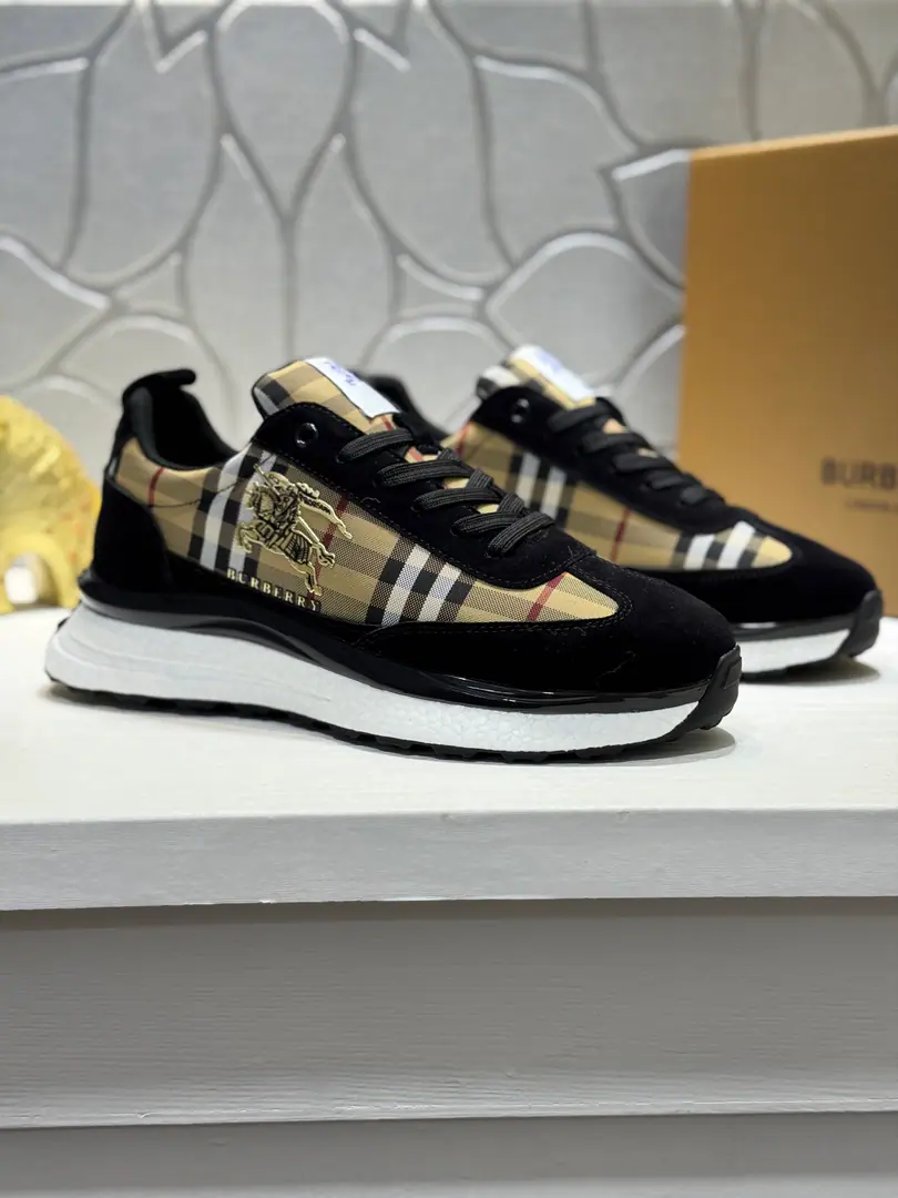 Get out of the factory.【Real value】🐬🐬BURBERRY◾▫️The new Barbolis' old-school low-ass sneakers., By Vintage The tampon of the Gugs is a new act of gravy., Decorating new brand logo. And I'm gonna get some air in my dress., Slurp-resistant rubber floors.！Size: 38-44（45Custom