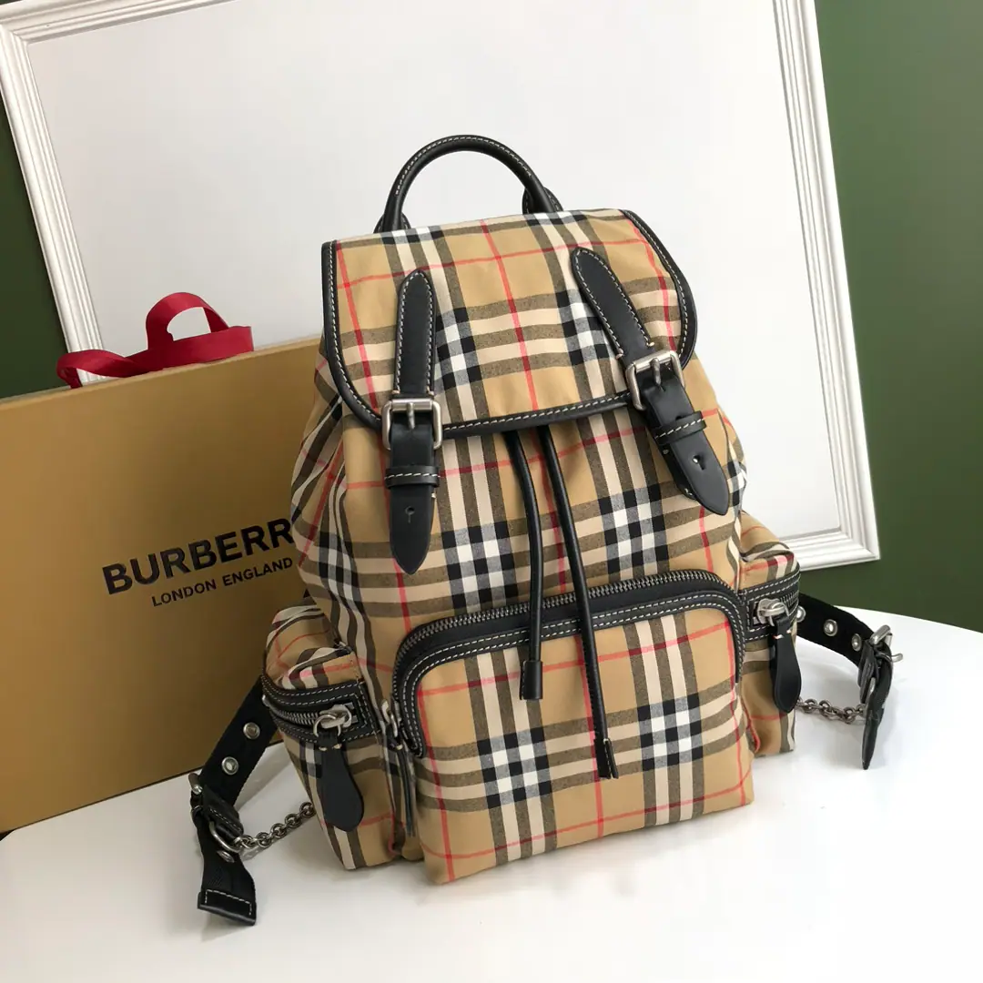 Special level 【Chain clause】BThe army pack is prototyped with brand-marked military windbags., Select Vintage The gravy fabric maker., Decoration of the leather edges of the wire. （22X33）Model112163