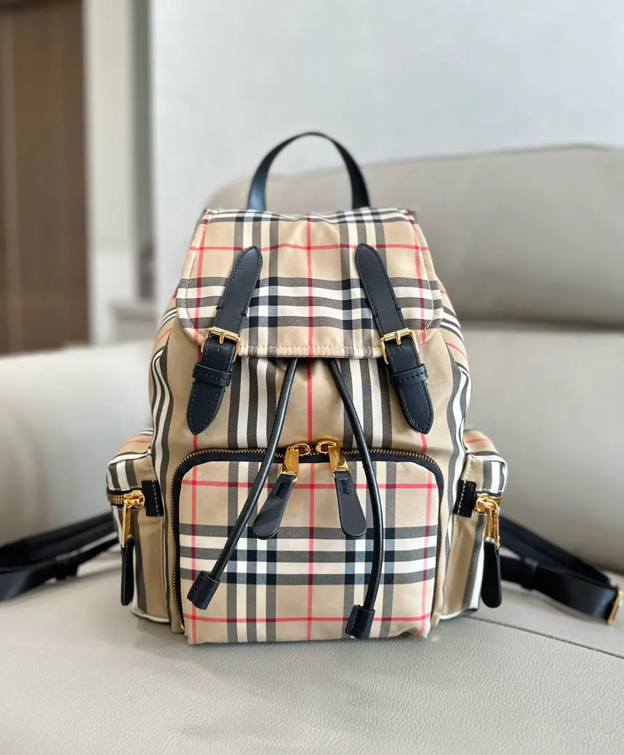 Special level BThe army pack is prototyped with brand-marked military windbags., Select Vintage The gravy fabric maker., Decoration of the leather edges of the wire. （22X33）🌟1861