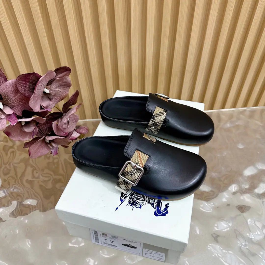 - Boboli.🍅Burberry 2025The ancient wind of the blast. Bricken slippers out of the oven. It's made of soft anti-featur., It's a work of art in Italy.. I'm putting a lot of pressure on the grid., The soles of the pressurized shoes., It's a top-end logo.. & Make modifiable B Font-button Ring, A symbolic sand with decorated flowers. Burberry Gravity. Fabulous.: Counter-featur./Bullskins. Reeb.: In silk cow. Otsumi!: TPU Codes: Female size35/41（35, 41Custom） Men38/45（45Custom） ​