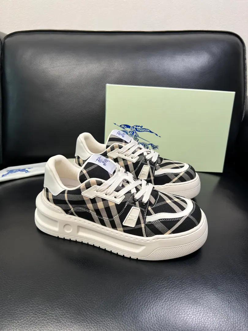 BURBERRY Top-level craft - Boboli. Synchronize cabinets, The original plant was equipped with Italian imported cow flour., High-quality complex integration process, Imported cattle mats., I'm comfortable with air., Shoes under the sole.: The original plant is used for the original base., The original factory and the single. High Quality Welcome to the comparison., Codes 39-44（Make a reservation. 45 ）