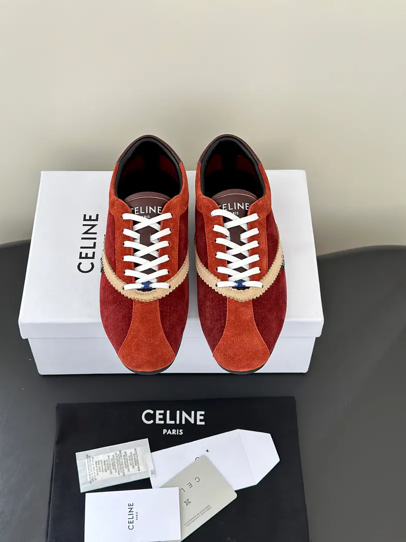 Celin*26New paragraphFlatSports shoes​​Ballet Baldex shoes. Flat design, It's a good day's time for commutes or leisures.. Shoes belts can be removed.TRIOMPHEEmbolism, Full Details, Shoes., The ancient grace., You're a great pair of skirts and casual pants., Easy to switch styles ​Shoe-faced velvet./The sheep'sweed./Silk cloth./Lamb skin., We'll have to get air in half the room., A foot-skin., Rubber slides over the top.！ Size:35-41（40.41Make a no-refund order.)