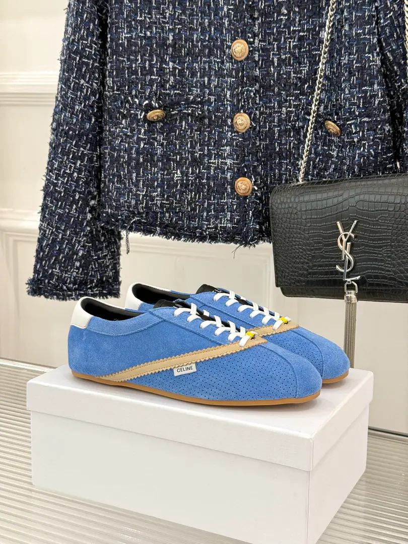 🏧𝐂𝐞𝐥𝐢𝐧𝐞/Céline's new regenerative. - T-shirts. Top Quality Facework customized leather with original The insides are all sheep's skin. Original modeling, slide-proof floor size: 35-39（40Custom）