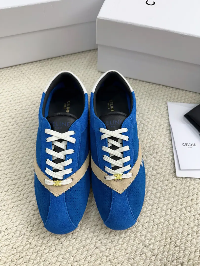 Celin*✨2026New retro-decord shoes., The Retro., It's a good time., It's a big-ass thing., I'm feeling a lot of feet., Gossip Girl.➕Technical fabric, In the sheep's skin., Puppets are sliding down the bottom., Codes: 35-39#（40#I'll make sure I don't change it.）