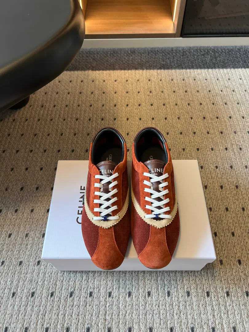 Celin*26ssThe new one in the morning and autumn. A classic German shoe with a loosely tuned ancient culture., A smooth and narrow shoe mix with a collage., I'll put a serrated stick on my shoe., Janey is wearing a copy of the re-recordic style., The multicolour system chooses to fit easily into the various types of clothing.. A long-term, old-fashioned, recreational item., I'm a man of the ancient sports and aesthetics and everyday reality., No age, no style., It's easy to create a sense of laziness., You can wear it all the time.. Shoe.: Cows are counter-feat. Uchi.: Lamb skin. Otsumi!: Original rubber floor size: 35-40Code（40Code custom is not to be changed）