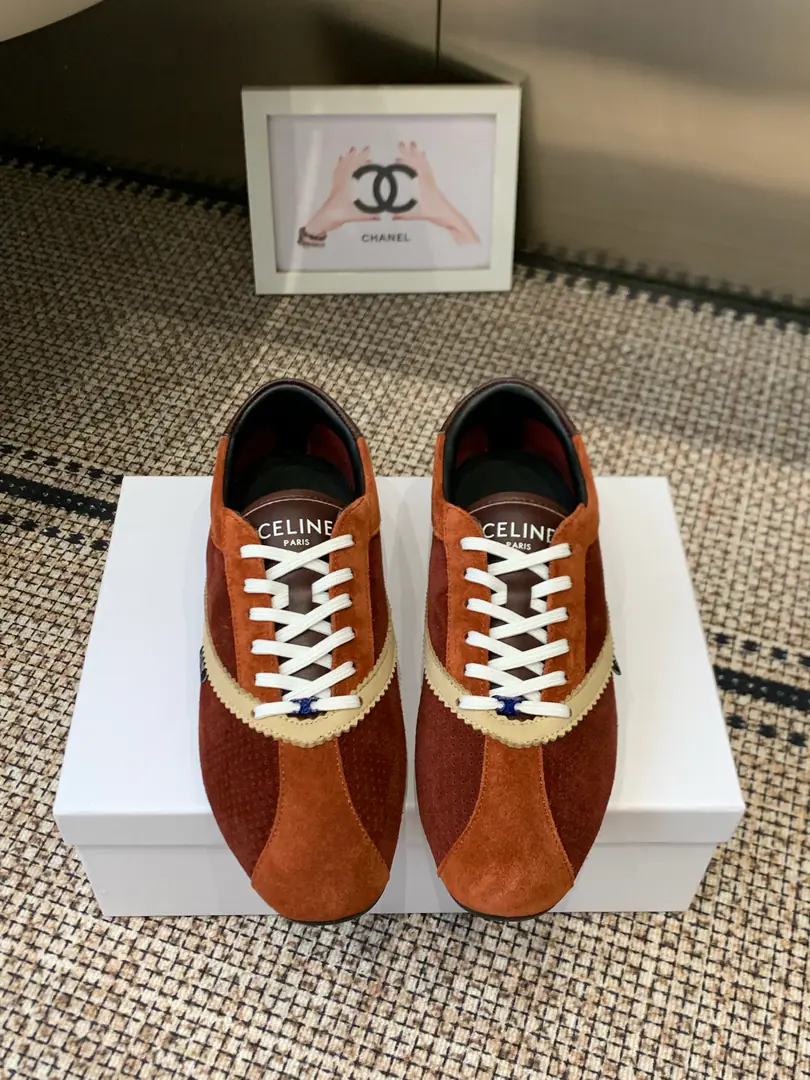 Celine Céline. 26ssThe new one in the morning and autumn. A classic German shoe with a loosely tuned ancient culture., A smooth and narrow shoe mix with a collage., I'll put a serrated stick on my shoe., Janey is wearing a copy of the re-recordic style., The multicolour system chooses to fit easily into the various types of clothing.. A long-term, old-fashioned, recreational item., I'm a man of the ancient sports and aesthetics and everyday reality., No age, no style., It's easy to create a sense of laziness., You can wear it all the time.. Shoe.: Cows are counter-feat. Uchi.: Lamb skin. Otsumi!: Original rubber floor Codes: 35-40（40Make a reservation.）