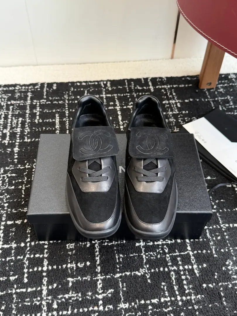 Requisition level ChanelChanel. 25K Black & White Sports shoes Original procurement development Make the goods. Kaori! CHome. Another big blowout in the counter., The love of the young sisters of the Red Boss., The social networking platform's all about it., The human spirit is so high, it's so hot., Seeing this time always brings up the girl's inner claim to fashion. The latest. Leather. Classic Colour You're a big fan of the way you're going. It's easy to handle. Fabulous.: Original custom import, skin Uchi.: Customize the import into the air network. Shoes under the sole.: Original modeling of slide-resistant rubber material He's tall.: 3.5cm Size: 35-41（40 41Make a no-refund order.）