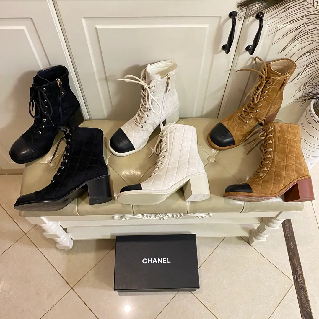 Plant price, Chanel.Chanel New boots., Leather., In the sheep's skin., That's a big one., 35-39Code(40, 41, 42It's a code that doesn't change.)