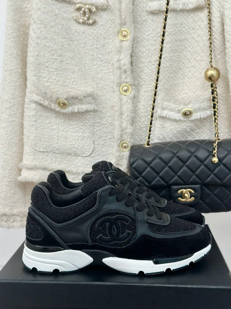 🏧𝗖𝗛𝗔𝗡𝗘𝗟The latest Panda Sports Recreational Shoes. Four seasons. The upper foot is softer and more comfortable.~ A beautiful dress., The whole shoe is light., The upper leg second becomes the length of the leg.🤙🏿 Fashion webcloths&Skins of a stump.&Cows are counter-feat. It's in the air.+Imported sandwich airnets OriginalTpuBottom Good bounce.💃 Size35−41 [40.41Make a reservation.]