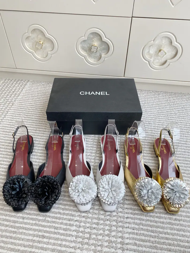⭐️Chanel·The mountain roses and the shoes were empty.·35-41