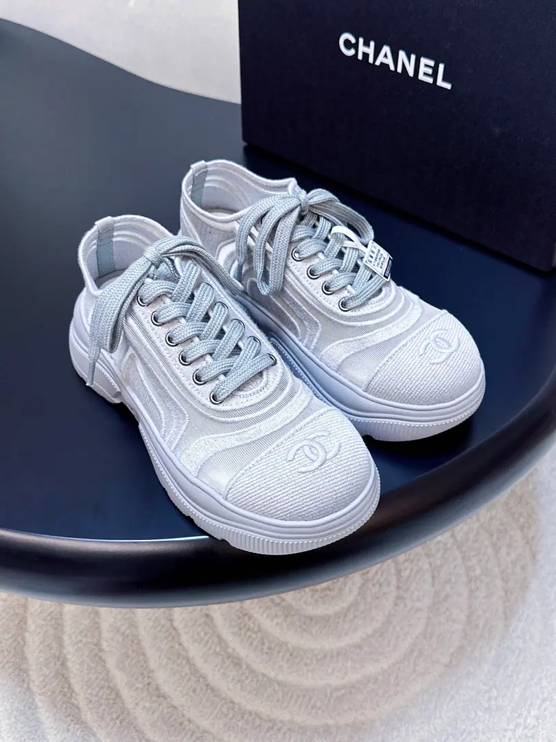 🔶The big factory.🔶 CHANEL Latest Thick Airnet. Leisure Sports shoes👟 𝐏𝐫𝐨𝐝𝐮𝐜𝐭 𝐝𝐞𝐭𝐚𝐢𝐥𝐬· 🔺Fabulous.: Nebula/Layout 🔺Uchi.: Lamb skin. 🔺Huge: 5cm 🔺Shoes under the sole.: Original version to open 🔺Size: 35-41（41Custom without re-offer） Price: 【Packet of aircraft boxes】