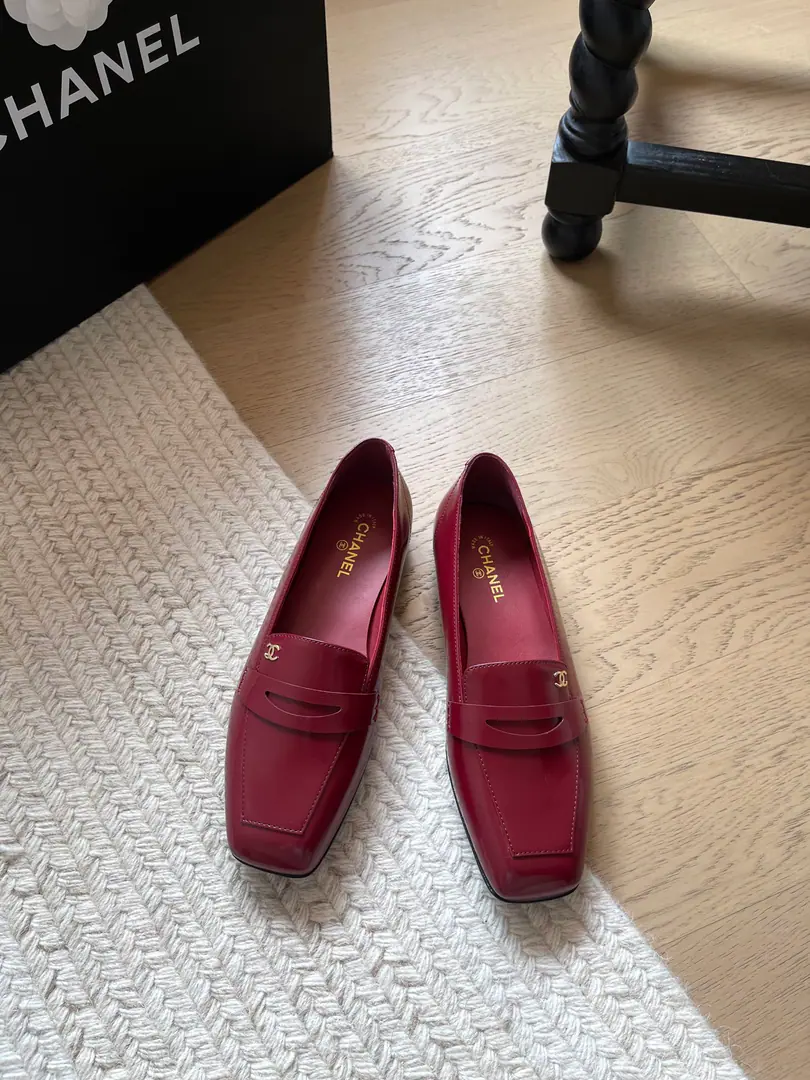Chanel New doubles.CLeFlell Shoes.！ Top Version！We'll have to sell it first. Shoe-faced cow skin. It's a little sheep's skin inside. That's a big one. Codes: 34-41「34 40 41Customize or not change」