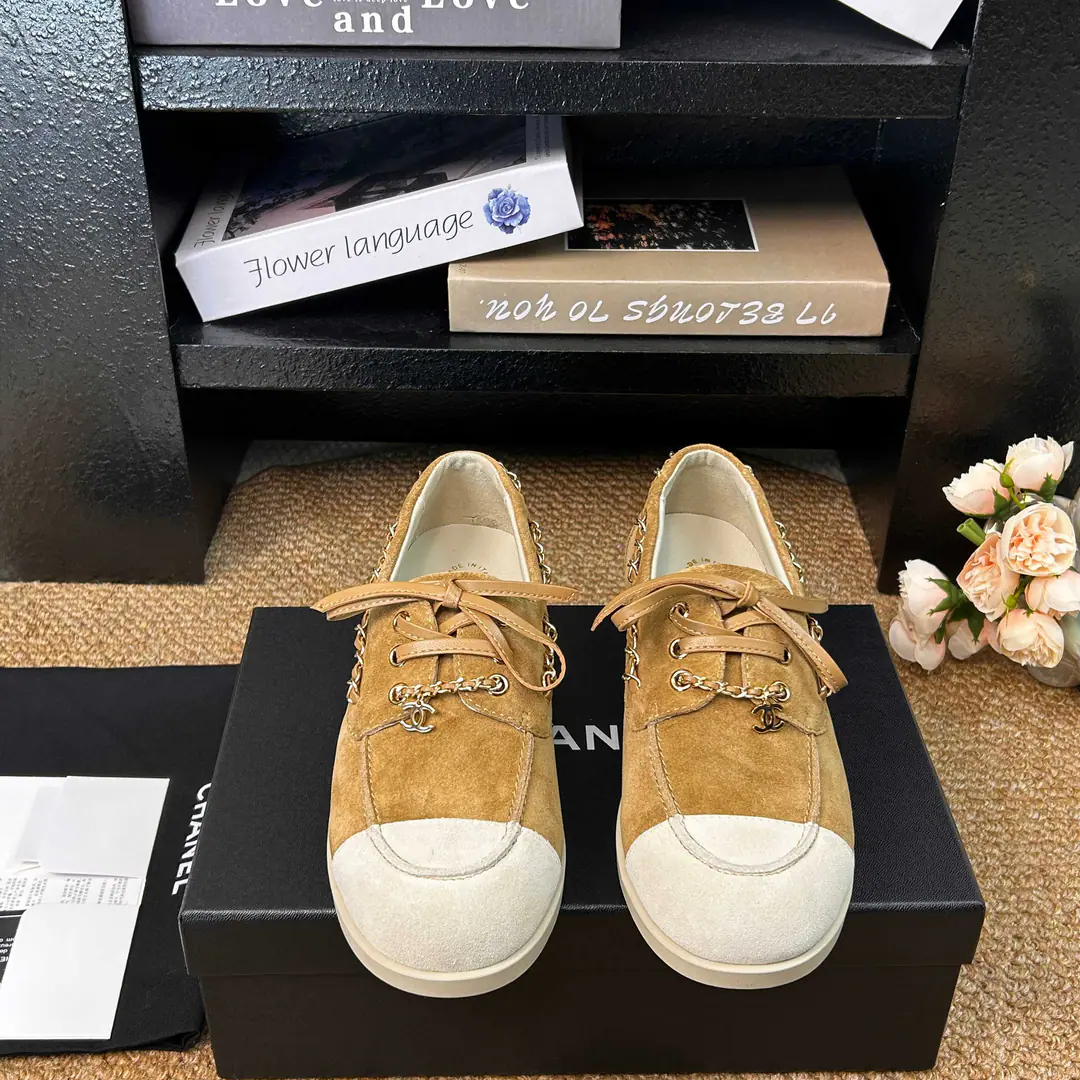 𝐁𝐫𝐚𝐧𝐝【𝐂𝐡𝐚𝐧*𝐥】 𝐏𝐫𝐢𝐜𝐞 【】 𝐒𝐢𝐳𝐞 【𝟑𝟓-𝟒𝟏】𝟒𝟏Custom without re-offer Top class. Chanel Chanel.26CThe morning springs, the colored, the Pillaf shoes. The soles are so soft. It's a nice, comfortable bean shoe. It doesn't hurt to walk around the day. She's got a flat-bed, leisure shoe. I'd say the most designed shoes in the years. The smart choice is to wear a skin on a chain. ♪ I'm in love at first sight ♪ - Oh, Pete.➕Colour It's a regular thing. Most of all, we've chosen soft soles. It's so cozy. It's a surprise to try on your feet. It's a rare comfort. Air A pair of shoes that fit so well. Shoe.: Cows are counter-feat. Uchi.: Lamb skin. Shoes under the sole.: I'm gonna open up the radium. Size: 35-41(41Custom without re-offer)