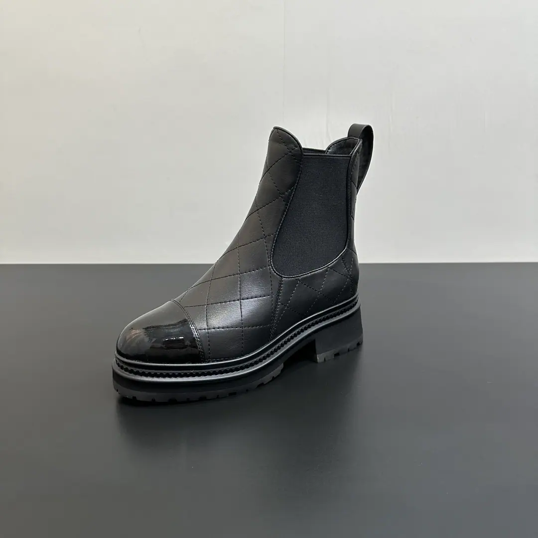 🍌🍌 ChanelChanel's.2025Autumn and winter new Chelsea boots., Classic roundhead synthesizing, It's a little light and comfortable., ♪ Loose-lace design a stump ♪, Very, very, very, very, very, very, very, very, very, very, very, very, very, very, very, very, very, very, very, very, very, very, very, very, very, very, very, very, very, very, very, very, very, very, very, very, very, very, very, very, very, very, very, very, very, very, very, very, very, very, very,. Shoe.: Head-story cow skin./Painted skin., Uchi.: In the sheep's skin., Humming: NYO16cmHe's tall.: NYO5cm Shoes under the sole.: Original velvet-resistant rubber film combination, It's light and it's grinding. Codes: 35-41（40.41Customize without re-offer）