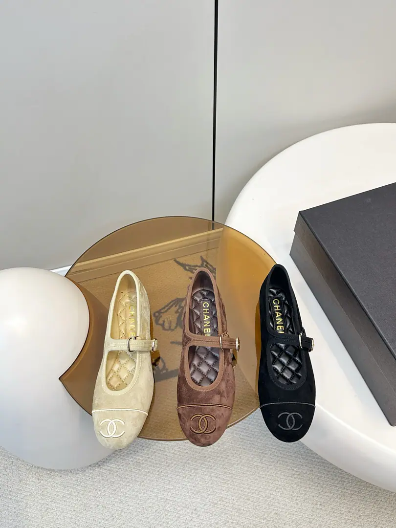 Chanel｜Chanel French Mary Jane's single shoes.​​ Three colors.✔️✔️✔️