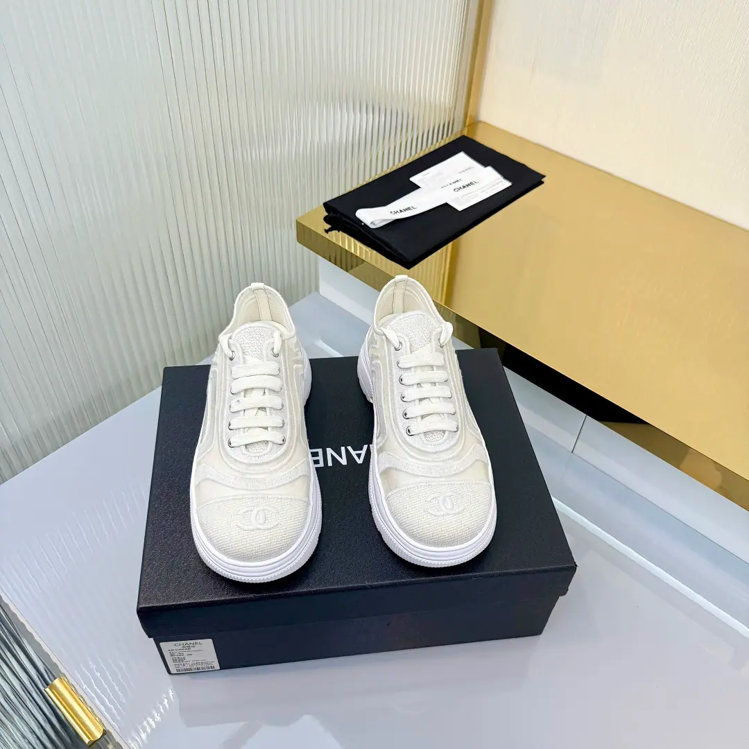 High Version CHANELChanel's new panda shoes. Chanel.2026ssHot panda shoes.🐼Slab shoes with thick bottoms and leisure shoes Synchronize cabinets The counter is really hot. A very difficult shoe to buy. The thickest panda shoes on the net. I can't miss it. The color value is cozy. Jane's got about 100 white shoes. It's a big, fat, fat, fat, fat, fat, fat, fat, fat, fat, fat, fat, fat, fat, fat, fat, fat, fat, fat, fat, fat, fat, fat, fat, fat, fat, fat, fat, fat, fat, fat, fat, fat, fat, fat, fat, fat, fat, fat, fat, fat, fat, fat, fat, fat, fat, fat, fat, hot, hot, hot, hot, hot, hot, hot, hot, hot, hot, hot, hot, hot, hot, hot, hot, hot, hot, hot, hot, hot, hot, hot, hot, hot, hot, hot, hot, hot, hot, hot, hot, hot, hot, hot, hot, hot, hot, hot, hot, hot, hot, hot, hot, hot, hot, hot, hot., Close your eyes.😍Who's gonna look good in that? Shoe.: Special embroidery material for cabinets Uchi.: Imports of sheep's skin Otsumi!: TPUOriginal Base Codes: 35-40（41 Do it.