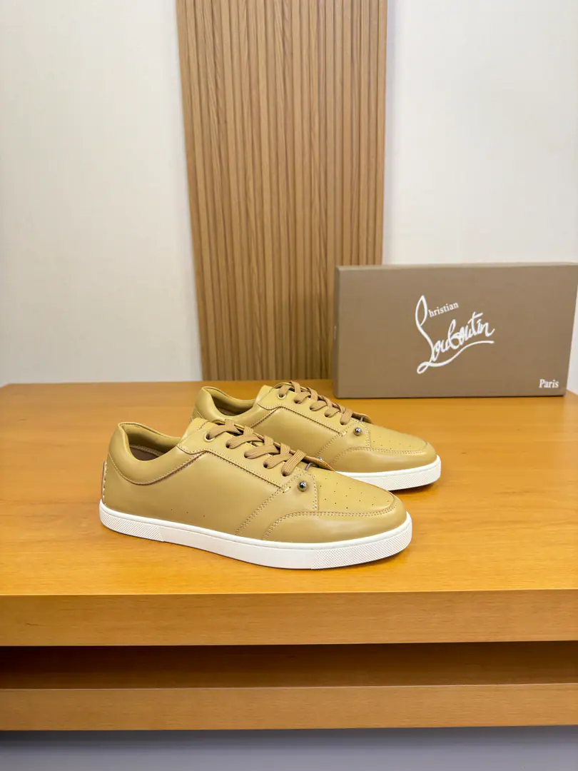 《Christian Louboutin》CLChristy. High-end quality Original List·Leisure sports shoes Shoe.: Original🔝Napa Skin., Back with the manual stitching of Mark's line., Brand Metal Button Decoration Uchi.: Water-tied cow skin. Otsumi!: It's so light.TPR·Rubber. Double-coloured base Super-high-quality control.·- I'm doing a little work.: Highlight(High-end·- How expensive.·Slot) Size: 39-44（38, 45, 46, Make a reservation.)·01462