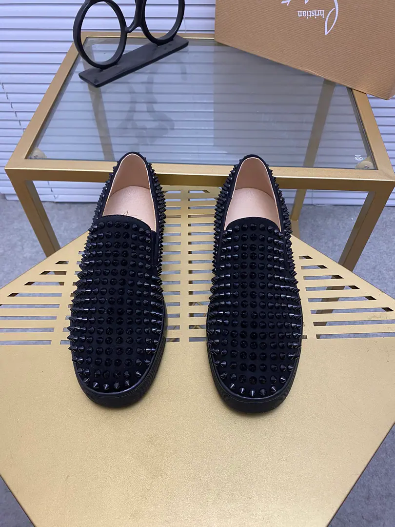 Get out of the factory.. christian louboutin（CLRed bottom shoes.）The cabinet nail series., The Ko-Boy's Leisure Shoes.📢 📢 📢 The exclusives are released.🎈🎈💪Active emulsion pad foot👻The finish line.[- You're so proud of yourself.]😝Women35-40#Men38#-46,Global supply😝 【Top】: The original imported cow-shoes., Top-level originals in the leather, Original OpentpuOtsumi!, Original1:1Details, Original shoes,, I'll bet you'll be fine with the bulk of the cash.