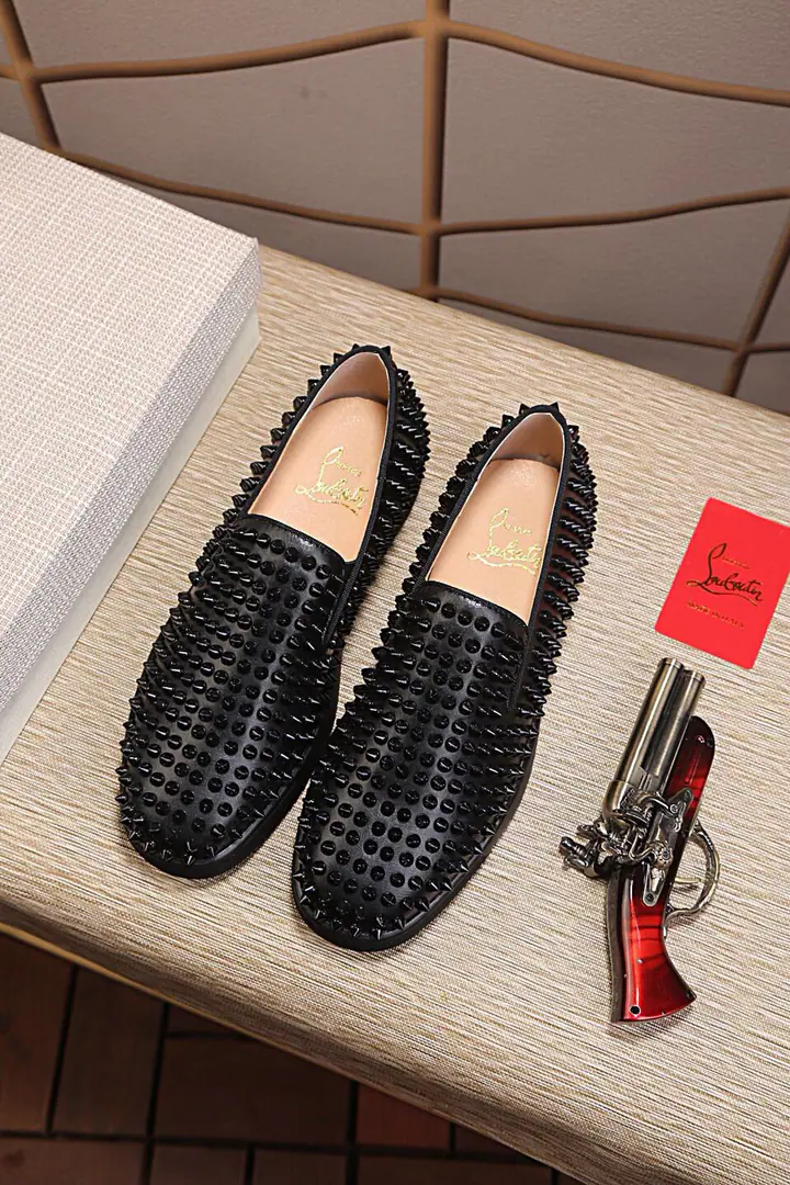 Get out of the factory.. christian louboutin（CLRed bottom shoes.）The cabinet nail series., Couples' leisure shoes.📢 📢 📢 The exclusives are released.🎈🎈💪Active emulsion pad foot👻The finish line.[- You're so proud of yourself.]😝Women35-40#Men38#-46,Global supply😝 【Top】: The original imported skin-skin sandals., Top-level originals in the leather, Original OpentpuOtsumi!, Original1:1Details, Original shoes,, A lot of spot supplies.