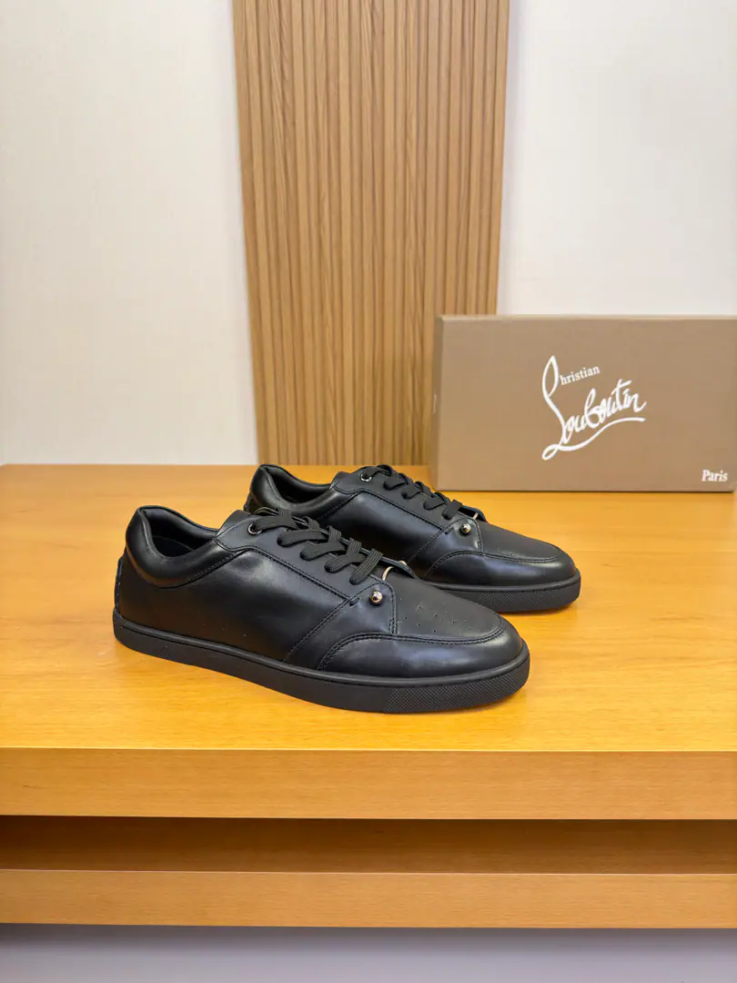 《Christian Louboutin》CLChristy. High-end quality Original List·Leisure sports shoes Shoe.: Original🔝Napa Skin., Back with the manual stitching of Mark's line., Brand Metal Button Decoration Uchi.: Water-tied cow skin. Otsumi!: It's so light.TPR·Rubber. Double-coloured base Super-high-quality control.·- I'm doing a little work.: Highlight(High-end·- How expensive.·Slot) Size: 39-44（38, 45, 46, Make a reservation.)·01462