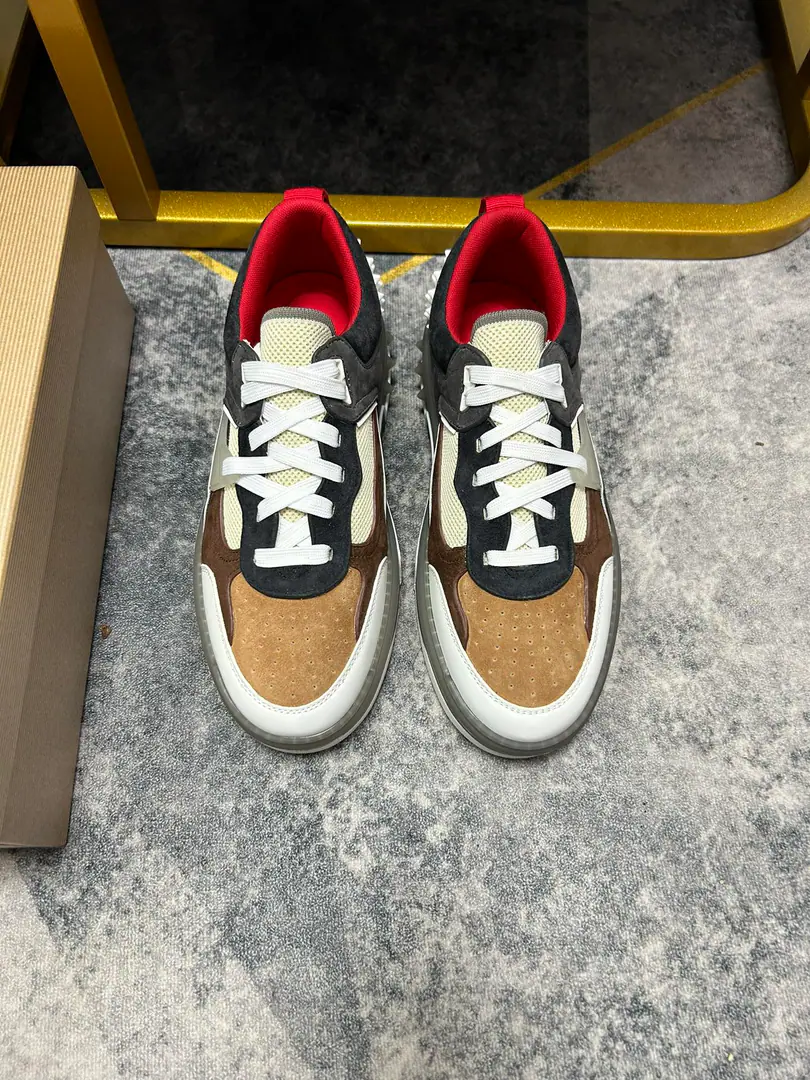 Top-level out-of-the-box. christian louboutin（CLRed bottom shoes.）Counter Series, Couples' leisure shoes.📢 📢 📢 The exclusives are released.🎈🎈💪Active emulsion pad foot👻The finish line.[- You're so proud of yourself.]😝Women35-40#Men38#-46,Global supply😝 【Top】: The original import is really leather., Top-level originals in the leather, Original OpentpuOtsumi!, Original1:1Details, Original shoes,