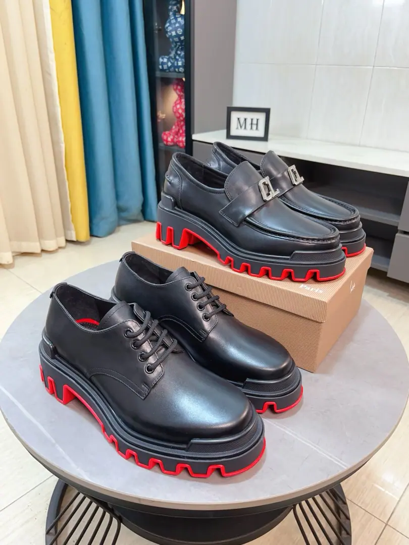 Get out of the factory.🌸🌸CL New shoes. Low Gang!Christia* Loubouti* Red bottom shoes. GREGGO - The man's Oxford shoes. Official sales price Use imported cattle skin/- The bright side./ The scaffolding of the high-silence reflector skin is made. A little light-faced tip-up. Signal Red Bottom, A very personal shoe. In the original cow skin. The original Italian is a very big one.. - Fine work. ♪ And bring you the luxury ♪ ♪ The stale strategist is the one that stands ♪, GREGGO- The man's Oxford shoes. The Oxford Shoes for the city., Standard leather shoe code number: 38～44# （45🉑️Do it.）