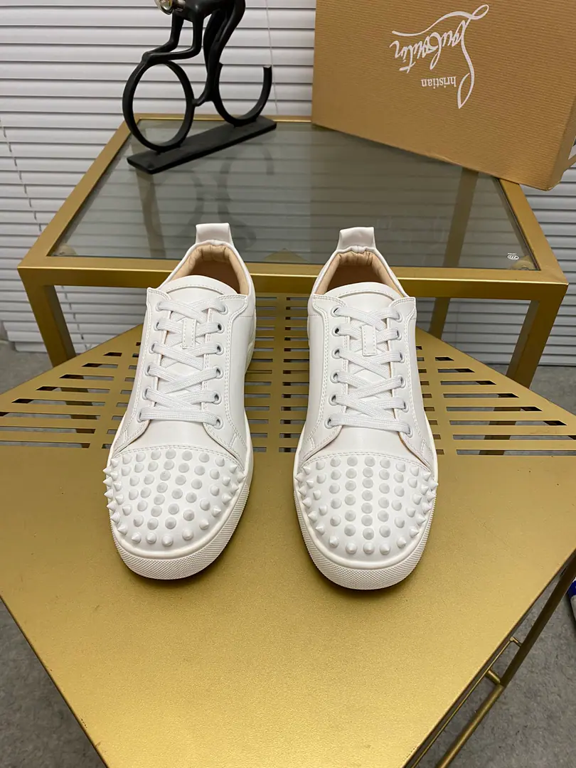 Get out of the factory.. christian louboutin（CLRed bottom shoes.）The cabinet nail series., The Ko-Boy's Leisure Shoes.📢 📢 📢 The exclusives are released.🎈🎈💪Active emulsion pad foot👻The finish line.[- You're so proud of yourself.]😝Women35-40#Men38#-46,Global supply😝 【Top】: The original imported cow-shoes., Top-level originals in the leather, Original OpentpuOtsumi!, Original1:1Details, Original shoes,, I'll bet you'll be fine with the bulk of the cash.