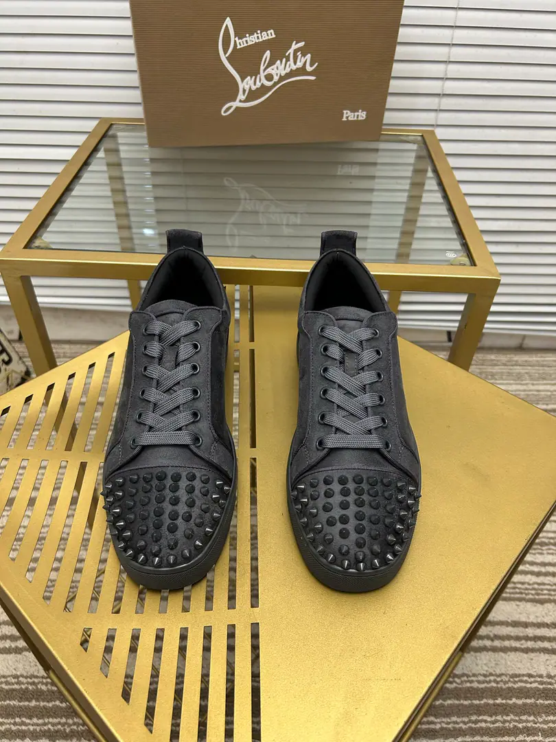 (Make a deal.)Get out of the factory.. christian louboutin（CLRed bottom shoes.）Counter Series, Couples' leisure shoes.📢 📢 📢 The exclusives are released.🎈🎈💪Active emulsion pad foot👻The finish line.[- You're so proud of yourself.]😝Women35-40#Men38#-46,Global supply😝 【Top】: The original import is really leather., Top-level originals in the leather, Original OpentpuOtsumi!, Original1:1Details, Original shoes,