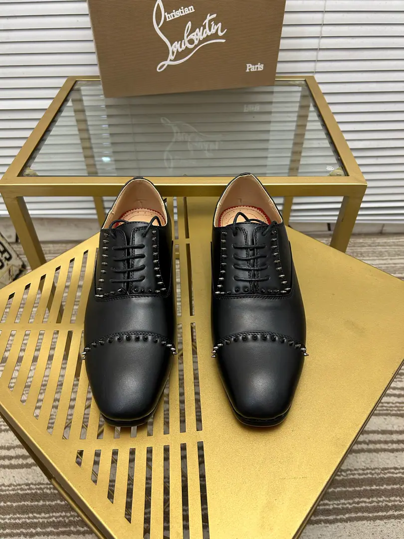 (Make a deal.)Get out of the factory.. christian louboutin（CLRed bottom shoes.）Counter Series, Couples' leisure shoes.📢 📢 📢 The exclusives are released.🎈🎈💪Active emulsion pad foot👻The finish line.[- You're so proud of yourself.]😝Women35-40#Men38#-46,Global supply😝 【Top】: The original import is really leather., Top-level originals in the leather, Original OpentpuOtsumi!, Original1:1Details, Original shoes,