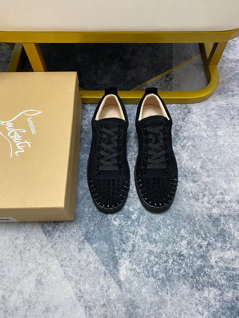 Get out of the factory.. christian louboutin（CLRed bottom shoes.）The cabinet's hot-drill series., Couples' leisure shoes.📢 📢 📢 The exclusives are released.🎈🎈💪Active emulsion pad foot👻The finish line.[- You're so proud of yourself.]😝Women35-40#Men38#-46,Global supply😝 【Top】: The original imported cow-shoes., Top-level originals in the leather, Original OpentpuOtsumi!, Original1:1Details, Original shoes,, A lot of spot supplies.