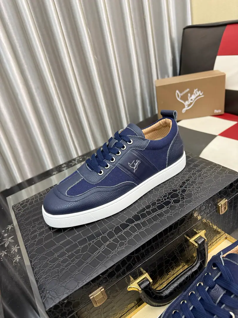 Get out of the factory.⌚️⌚️christian louboutin（CLRed bottom shoes.）Counter Series, Leisureboard shoes📢 📢 📢 The exclusives are released.🎈🎈💪Active emulsion pad foot👻The finish line.[- You're so proud of yourself.]😝The original import is really leather., Top-level originals in the leather, Original OpentpuOtsumi!, Original1:1Details, Original shoes,, Codes: 38-44