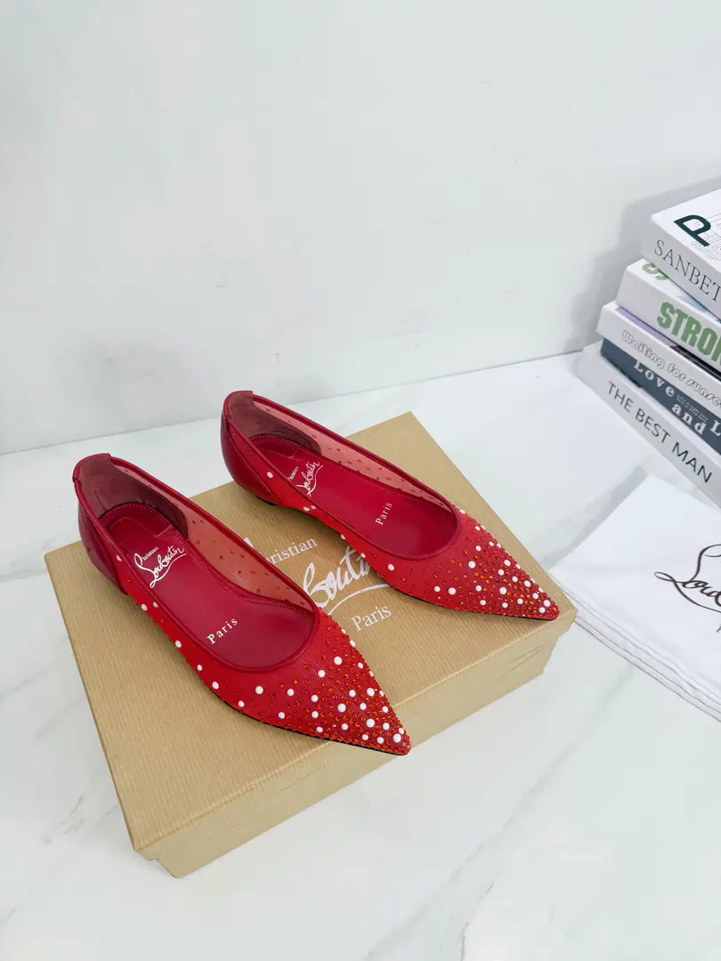 Get out of the factory. ChristianLouboutin/Lupertin. CLRed bottom shoes. The Spring and Summer series is on the show., I'm not sure I'm gonna be able to do that., ♪ To rejuvenate the city ♪. A silver interlock and a fine ankle-diped glass on a fine fashion.💎. 1⃣️Fabulous.: Import a silk net. 2⃣️Uchi.: Imported a parchment. Super soft and delicate. 3⃣️Otsumi!: Import the original Italian original colored leather He's tall.2.0 4⃣️Codes: 35One.39(40.41.42.Custom)