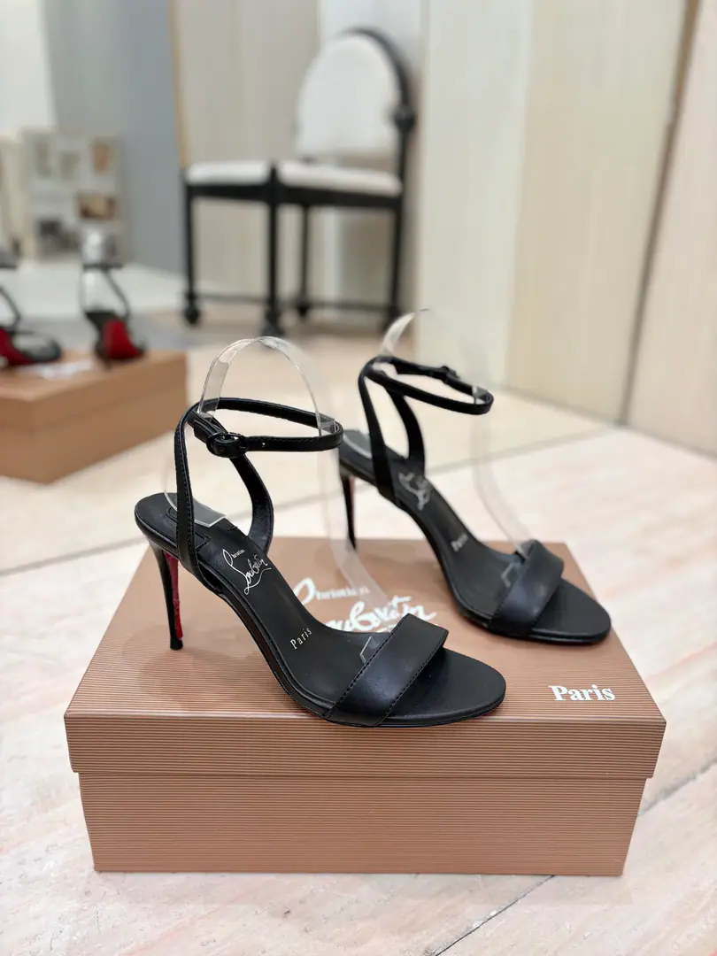 Plant price 𝐶ℎ𝑟𝑖𝑠𝑡𝑖𝑎𝑛 𝐿𝑜𝑢𝑏𝑜𝑢𝑡𝑖𝑛Red bottom heights and series.🍷🍷 The texture stubble is wearing the style of Baltha. It's a lot softer in the quality skin., You're a skinny man., Put on the length of the limara leg.～♪ The depths ♪, It's a good insight.! Walk, - Let's go.. Customized, ♪ The sculptor ♪ The bright face brings bright light.,. ♪ Shining the enchanted red bottom ♪, ♪ Write the fragrant romance ♪！ 【Material】 ✅Uchi.: In the sheep's skin. ✅Otsumi!: The original is really a big one. ✅Colours: Come to color the card. ✅Codes: 34-42 (34.40.41.42No re-election.） ✅He's tall.: 8.5cm