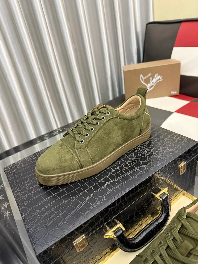 Get out of the factory.⌚️⌚️christian louboutin（CLRed bottom shoes.）Counter Series, Leisureboard shoes📢 📢 📢 The exclusives are released.🎈🎈💪Active emulsion pad foot👻The finish line.[- You're so proud of yourself.]😝The original import is really leather., Top-level originals in the leather, Original OpentpuOtsumi!, Original1:1Details, Original shoes,, Codes: 38-44